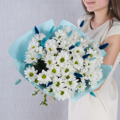 Букет из кустовых хризантем с лагурусом 35810