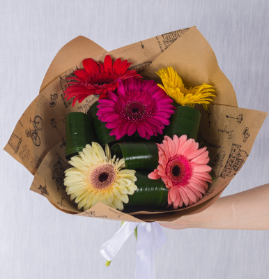 Букет из Гербер микс N 35811