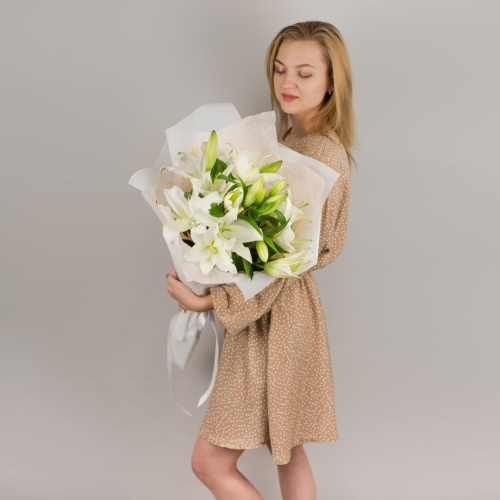 Букет из белых лилий арт. 50441